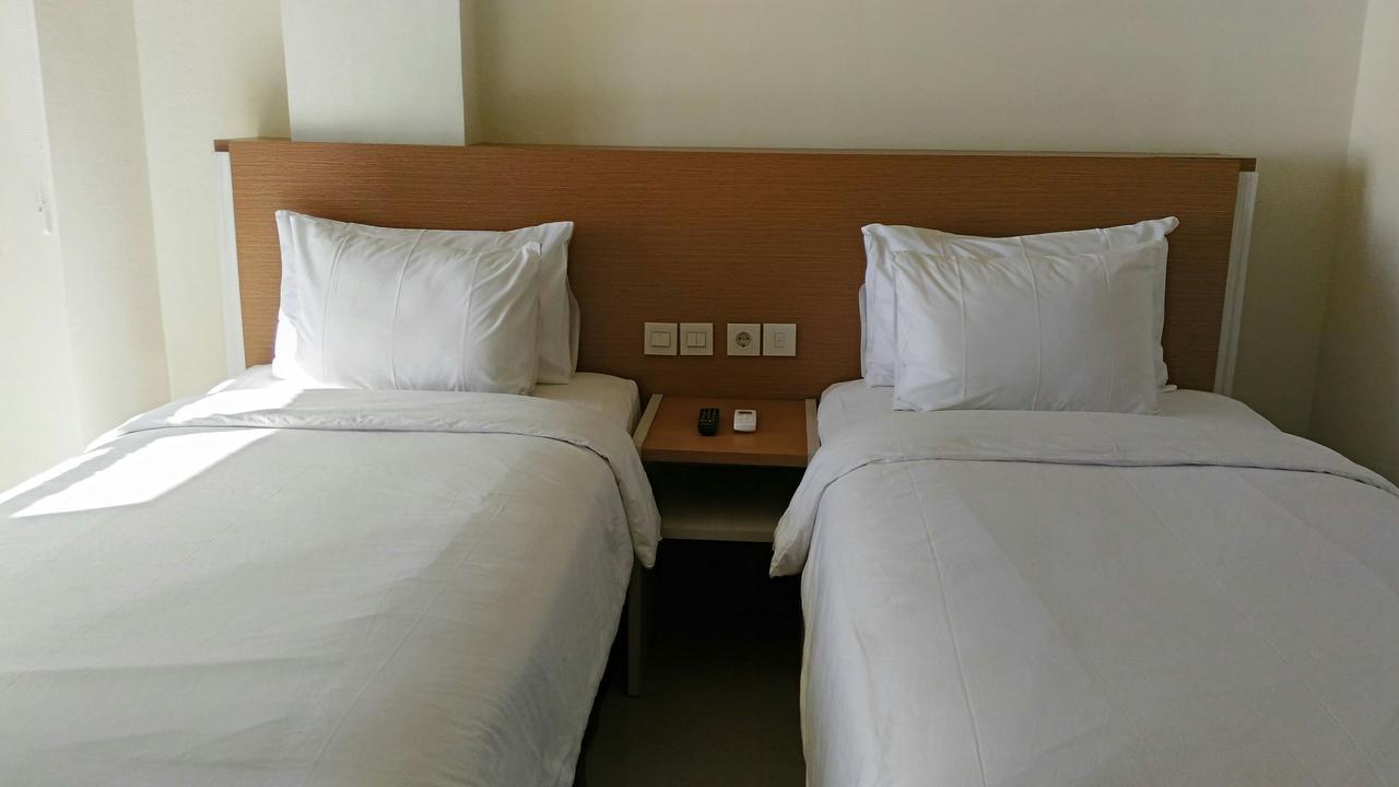 מנאדו Big Fish Hotel מראה חיצוני תמונה