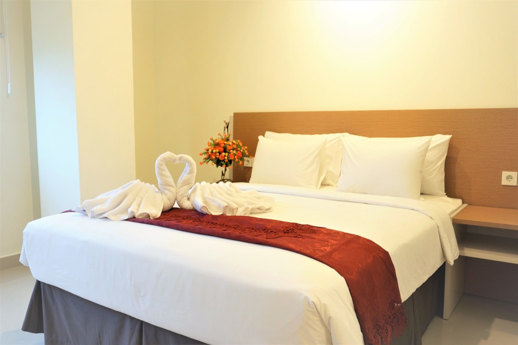 מנאדו Big Fish Hotel מראה חיצוני תמונה